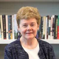 InterVarsity Press Employee Lynn Arazny's profile photo