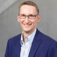VDZ Employee Dennis Behrouzi's profile photo