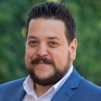 Greg Triantafyllidis Email
