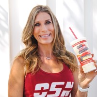 One Stop Nutrition Employee Becky Acker's profile photo