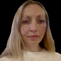 Jo Oly Email