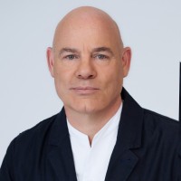 Andreas Adam Email