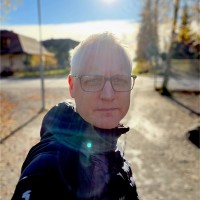 Mattias Bäcklund Email & Phone Number
