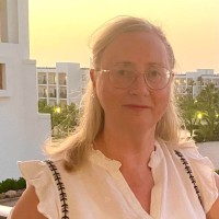 Maria Pedrosa Email