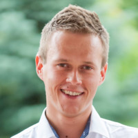 Kacper Łukawski Email