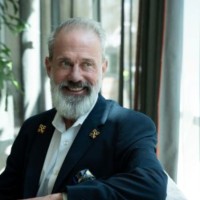 InterContinental Hotels Group Employee William Sutton's profile photo