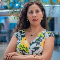 Ofelia Alencastre Email