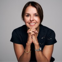 Evelyn Monge Email & Phone Number