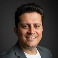 Özgür Çetin Email & Phone Number