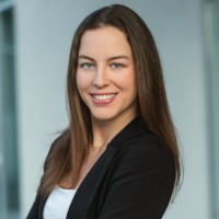 Dental Manufacturing Unit GmbH Employee Lena Neureiter's profile photo