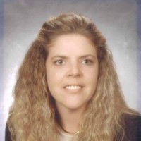 Pine Point Realty Employee Michelle Kieffer's profile photo