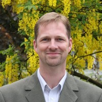 Ralf Sommer Email