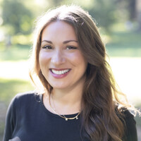 The Financial Diet Employee Rachel Steinman's profile photo