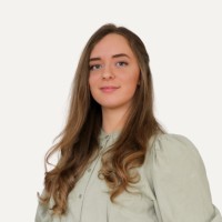Elle Hewison Email
