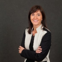  Employee Yolanda Menal's profile photo