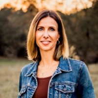 Results Physiotherapy Employee Gina Weeks's profile photo