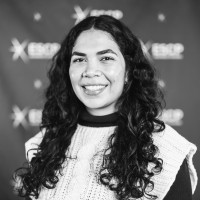 Daniela Rosales Email