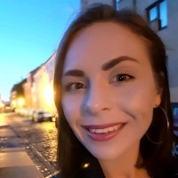 Eglė Bartkutė Email