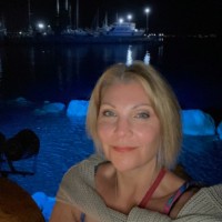 Lorraine Mumtaz Email & Phone Number