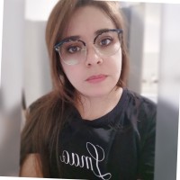 Iveth Pérez Email