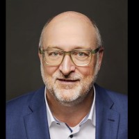 Udo Henkelmann Email