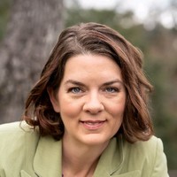 Tina Warren Email & Phone Number