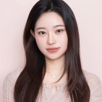 欧莱雅 Employee Sixuan Li's profile photo