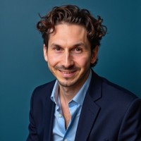 Jonatan Tsuff Email