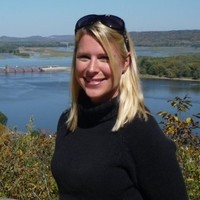 Sarah Dickinson Email & Phone Number