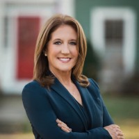 William Raveis Real Estate Employee Maureen Moran's profile photo