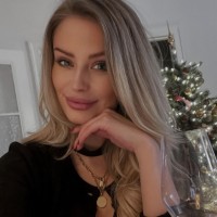 Juliana Davies Email