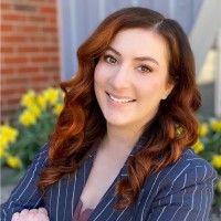 ServiceNow Employee Laurie B.'s profile photo