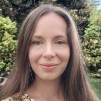 Martina Brecková Email