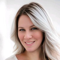 Holly Dunn Email & Phone Number