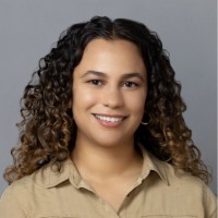 Yaritza Holguin Email & Phone Number