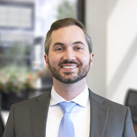 Charles Schwab Employee Rob Montgomery's profile photo