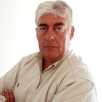 MRW Employee Emiliano Escañuela's profile photo