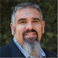 Balboa Real Estate Employee Yan Theraube's profile photo
