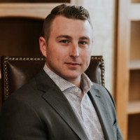 Dustin Kinch Email & Phone Number