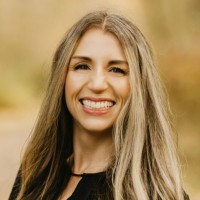 Lindsay Mustain