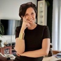 Séverine Vaselli Email