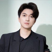 eCommerce Canada Employee Eric Xiong's profile photo