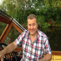 NetJets Europe Employee Andrew Eckersley's profile photo