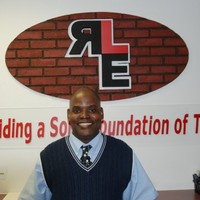 Kenneth Dixon Email & Phone Number