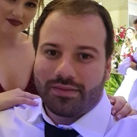 Raphael Soares Email
