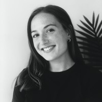 Julia Hanson Email & Phone Number