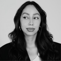 Larissa Nozzolillo Email