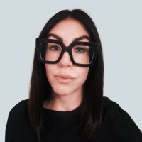 MediShout Employee Louise Wayman's profile photo