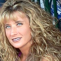 Superior Uniform Sales, Inc. Employee Kristin Roop's profile photo