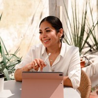 Claudia Yanez Email & Phone Number